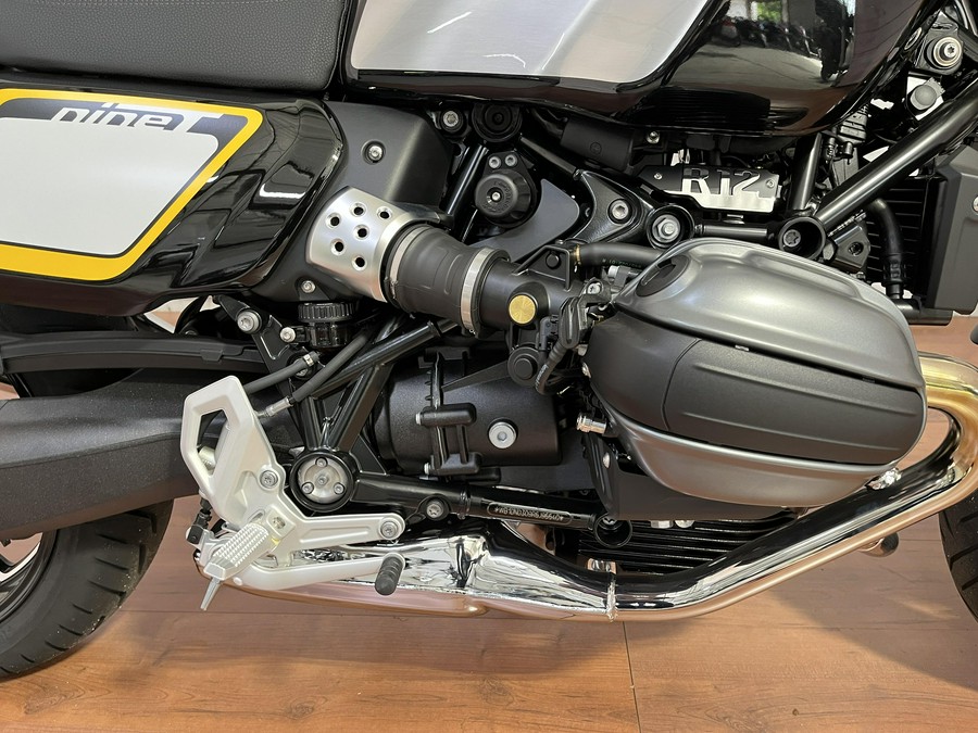 2024 BMW R 12 NINE T
