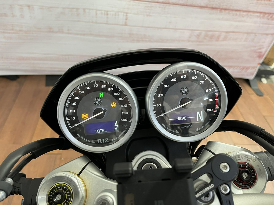2024 BMW R 12 NINE T