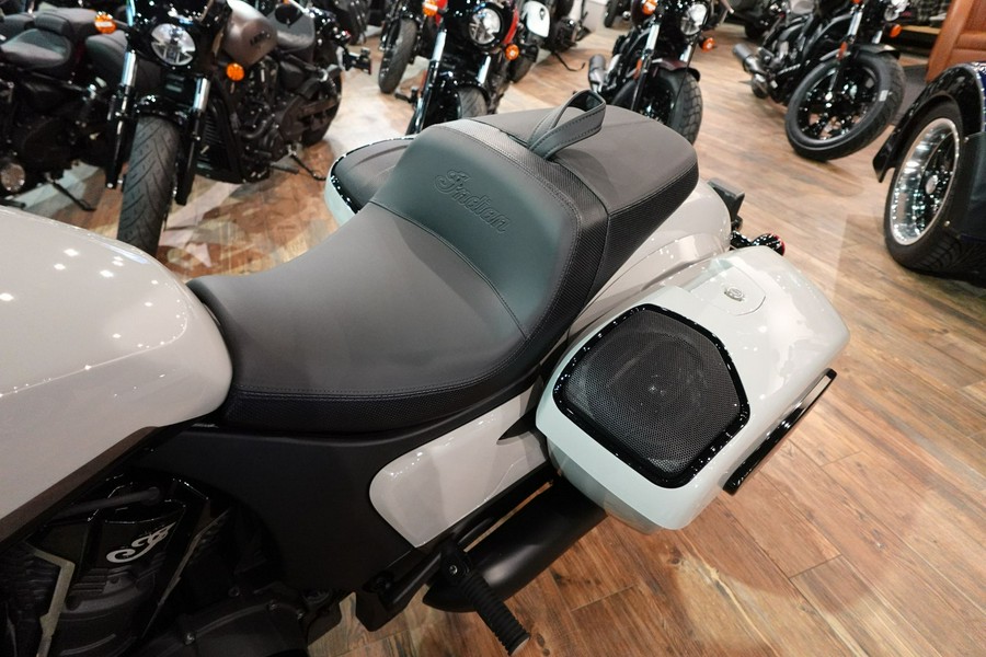 2026 Indian Motorcycle Chieftain® PowerPlus Dark Horse with 112 and PowerBand Audio Package
