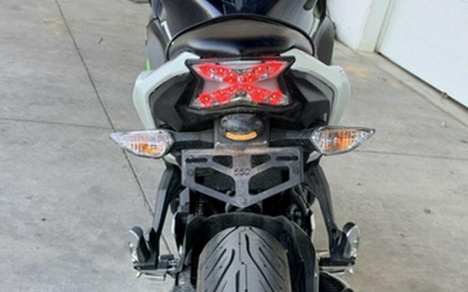 2022 Kawasaki Ninja 650 KRT Edition