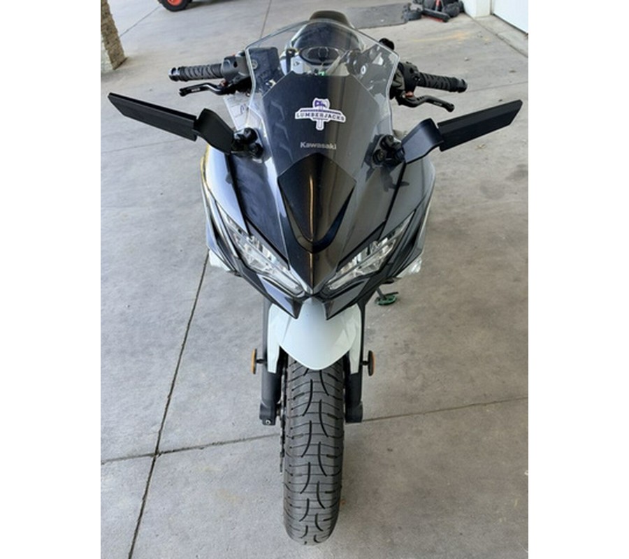 2022 Kawasaki Ninja 650 KRT Edition