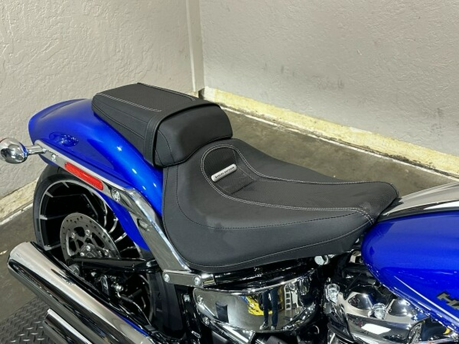 2024 Harley-Davidson Breakout 117 Blue Burst