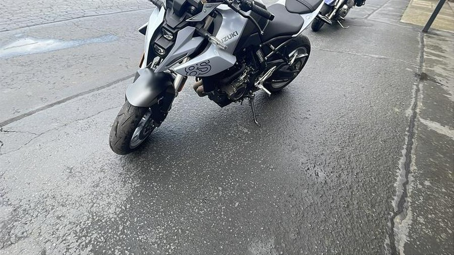 2024 Suzuki GSX-8S