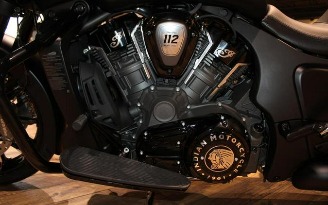 2026 Indian Motorcycle® Chieftain® PowerPlus Dark Horse® 112 w/PowerBand Black Smoke