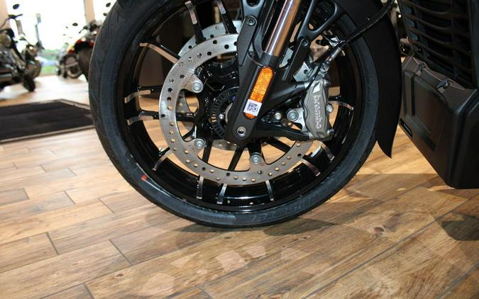2026 Indian Motorcycle® Chieftain® PowerPlus Dark Horse® 112 w/PowerBand Black Smoke