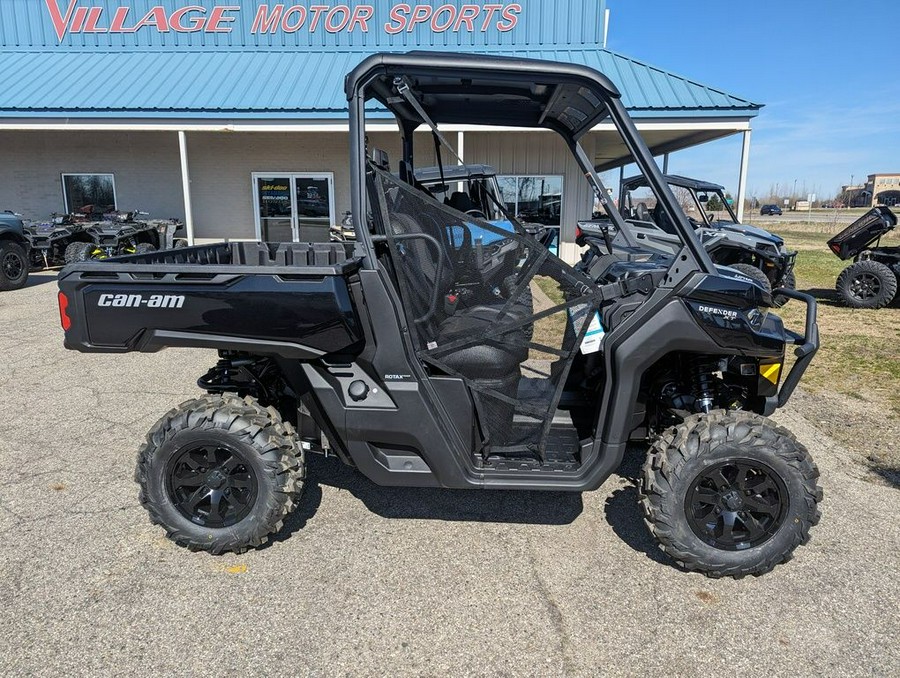 2024 Can-Am® Defender XT HD10