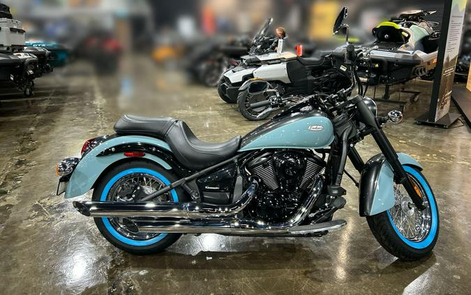 2025 Kawasaki VULCAN 900 CLASSIC