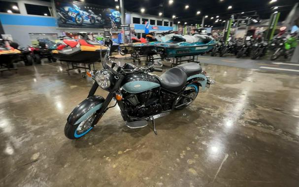 2025 Kawasaki VULCAN 900 CLASSIC