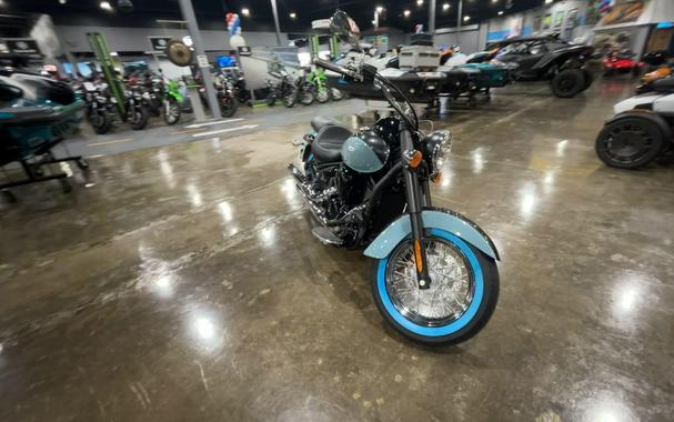 2025 Kawasaki VULCAN 900 CLASSIC