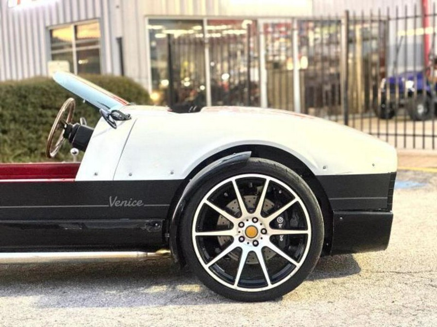2023 Vanderhall Venice GTS