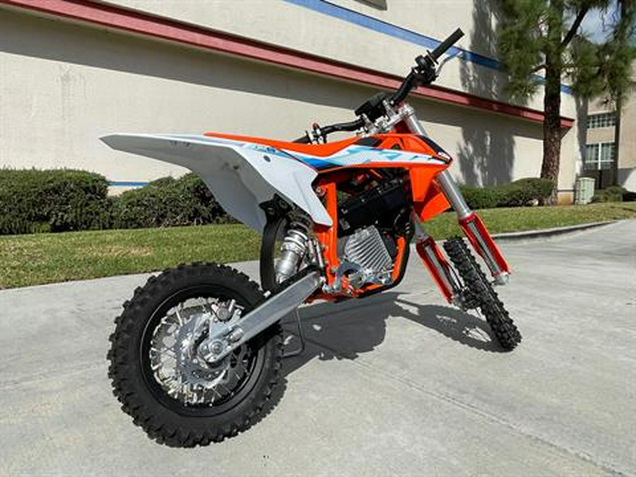 2024 KTM SX-E 5