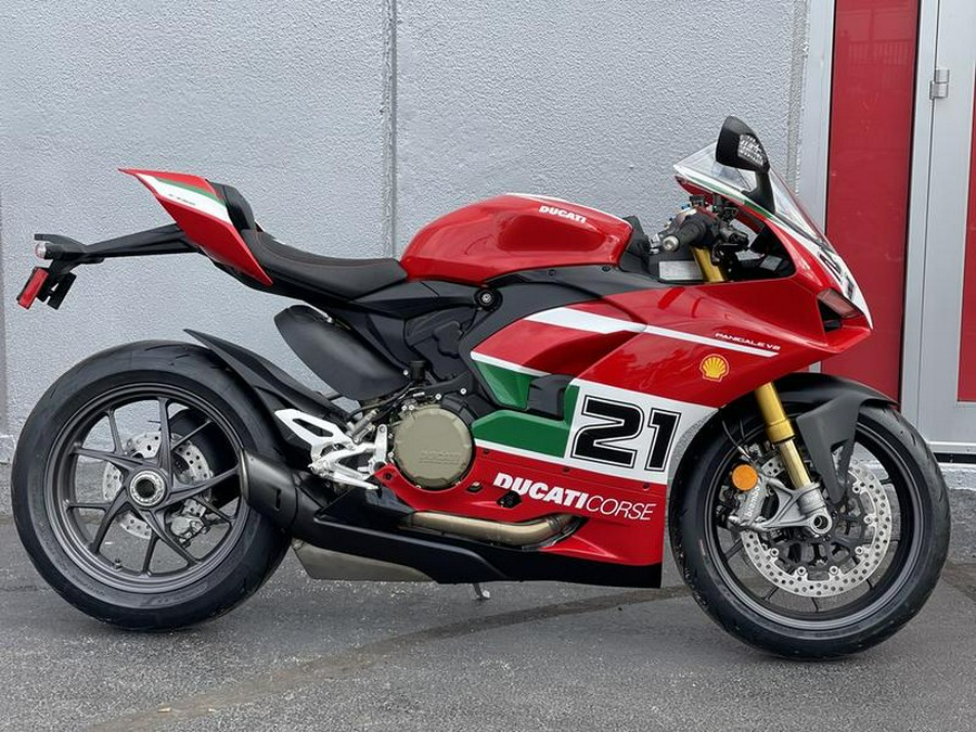 2024 Ducati Panigale V2 Bayliss 1st Championship Livery