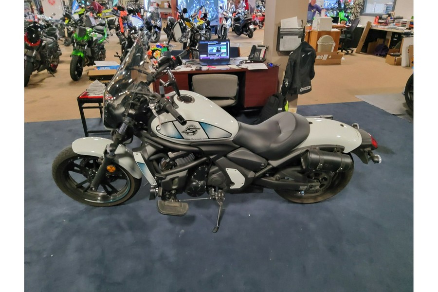 2022 Kawasaki Vulcan S Base