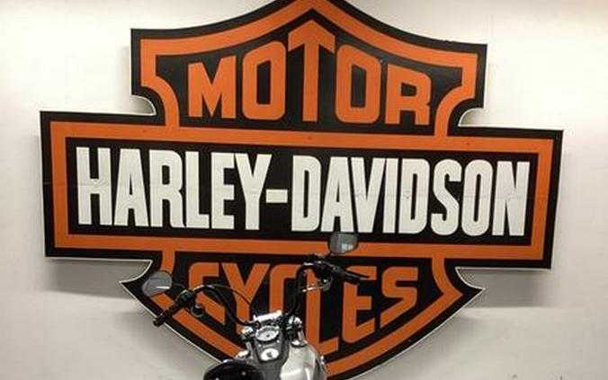 2016 Harley-Davidson® FXDB - Dyna® Street Bob®