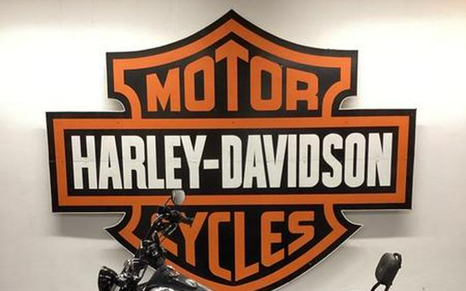 2016 Harley-Davidson® FXDB - Dyna® Street Bob®