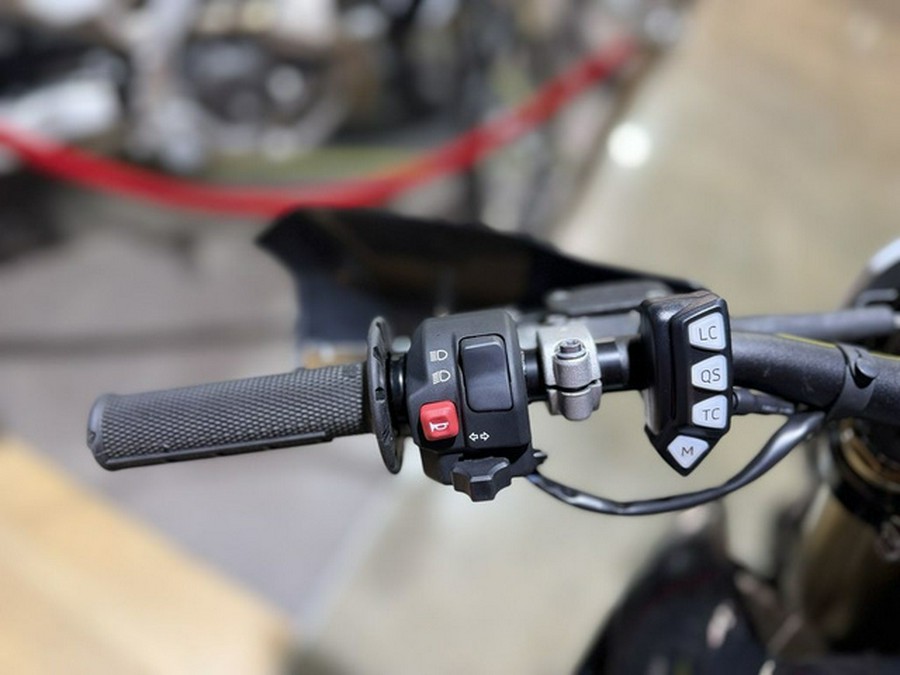 2026 Triumph TF 250-E Jet BlackPure White