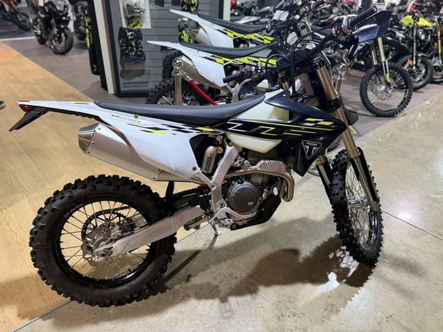 2026 Triumph TF 250-E Jet BlackPure White