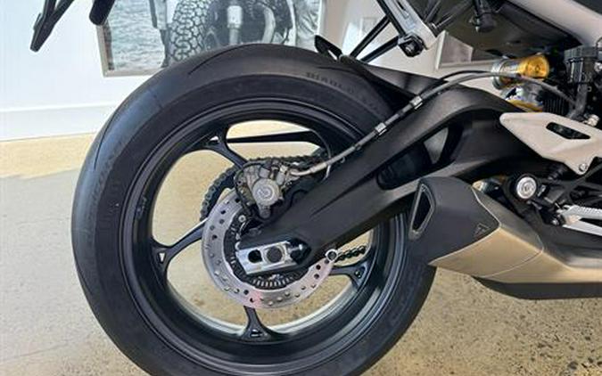2025 Triumph Street Triple 765 RS