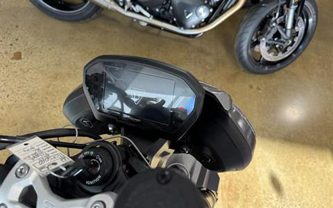 2025 Triumph Street Triple 765 RS