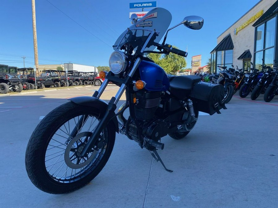 2019 Suzuki Boulevard S40
