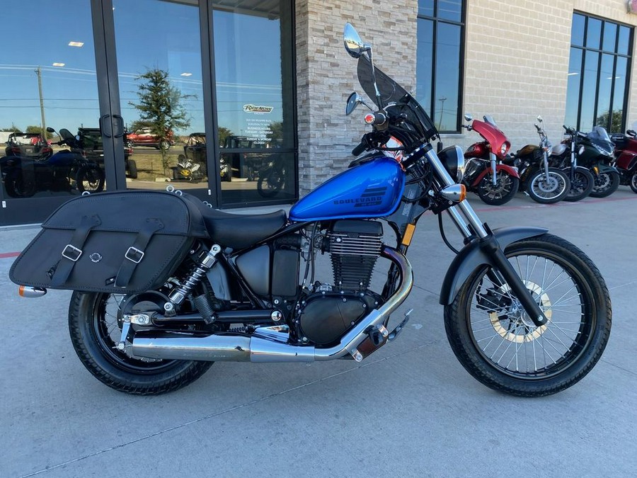 2019 Suzuki Boulevard S40