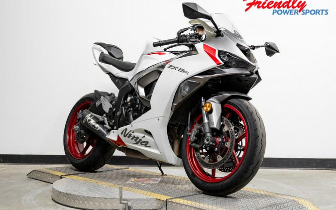 2024 KAWASAKI NINJA ZX-6R