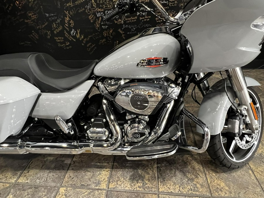 FLTRX 2025 Road Glide