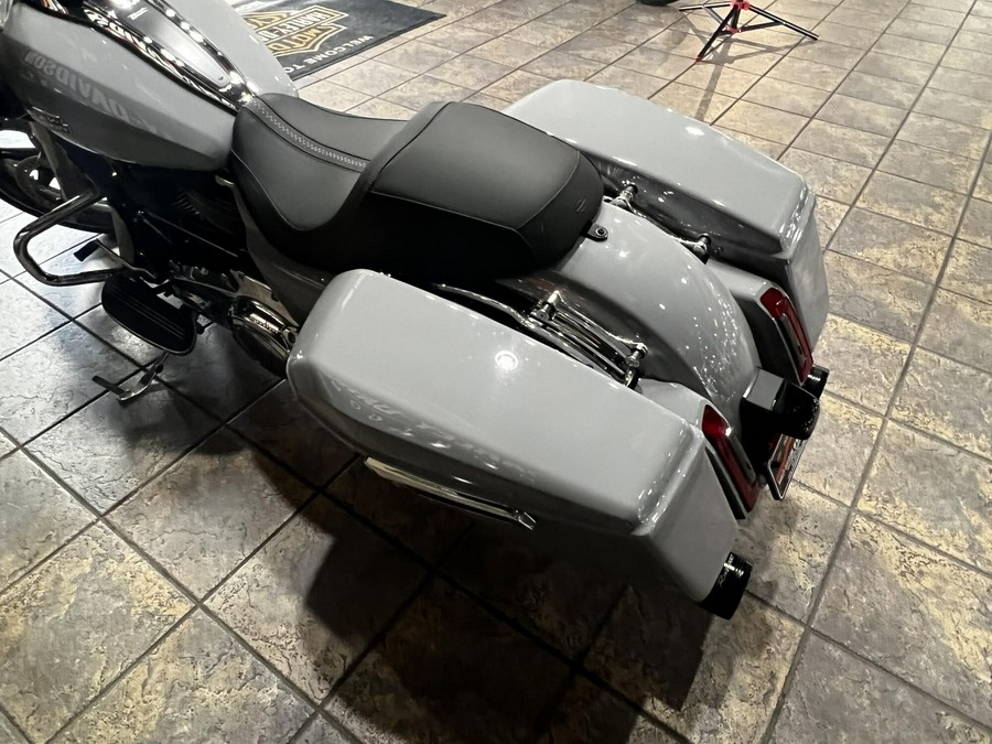 FLTRX 2025 Road Glide