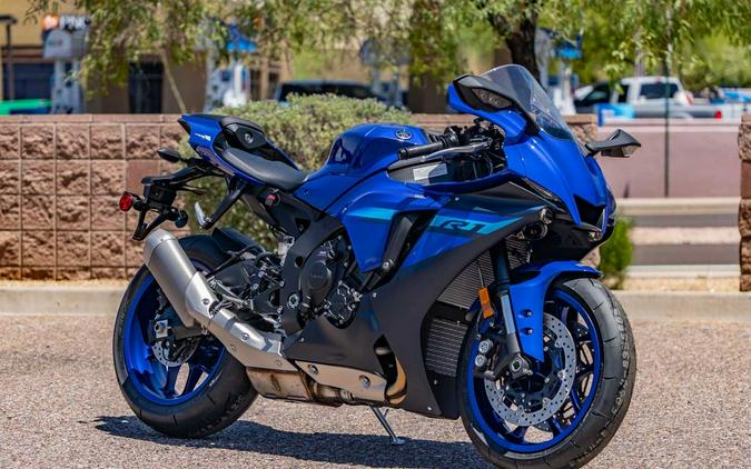 2024 Yamaha YZF-R1