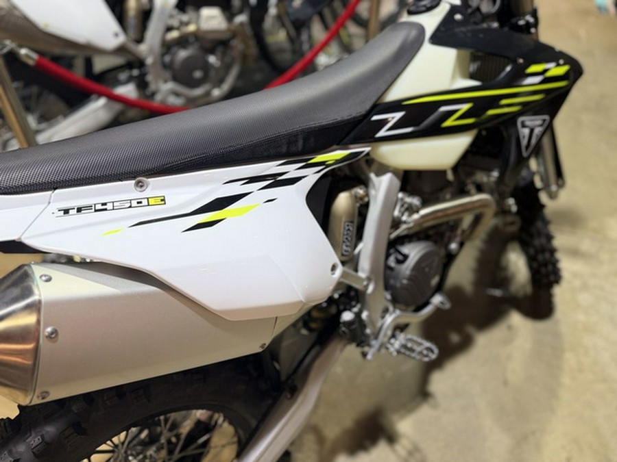 2026 Triumph TF 450-E Jet BlackPure White