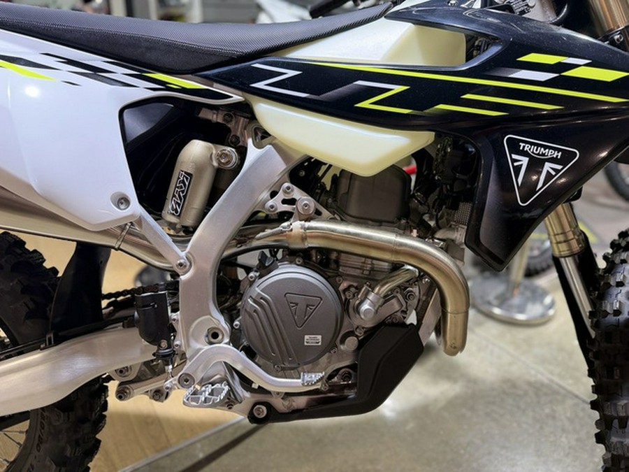 2026 Triumph TF 450-E Jet BlackPure White