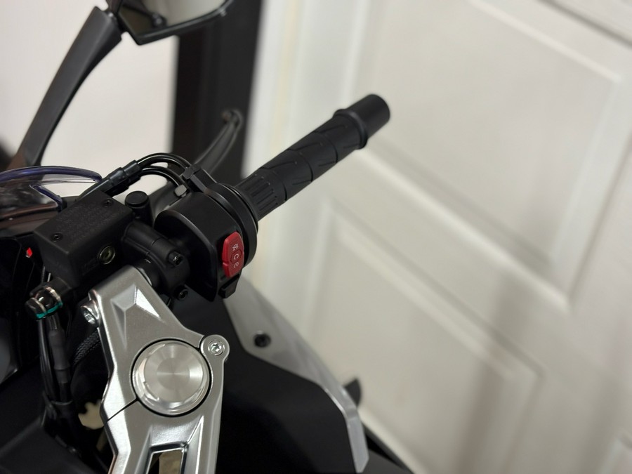 2026 CFMOTO 300SS