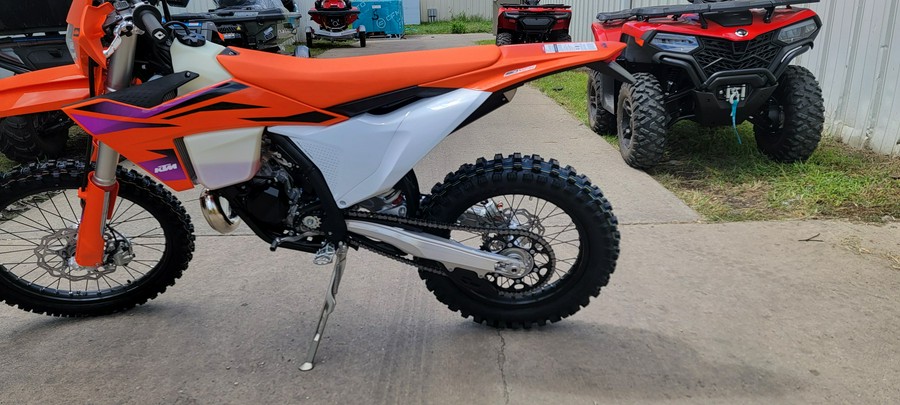 2024 KTM XC 150 W