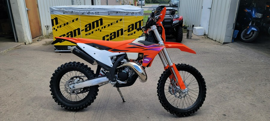 2024 KTM XC 150 W