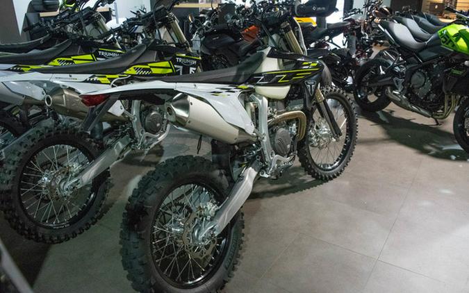 2026 Triumph TF 450-E Jet BlackPure White
