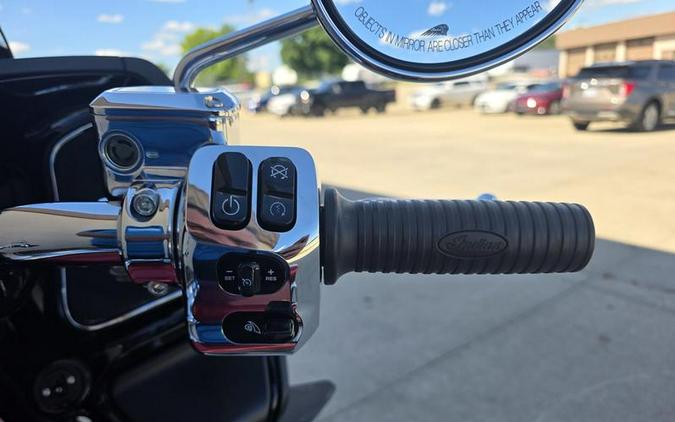 2021 Indian Motorcycle® Challenger® Limited Ruby Metallic