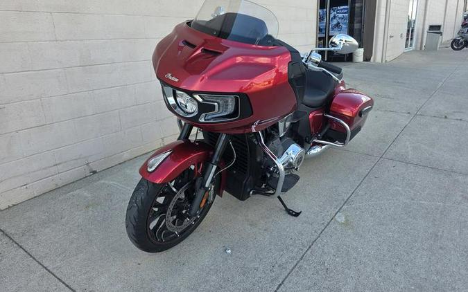 2021 Indian Motorcycle® Challenger® Limited Ruby Metallic