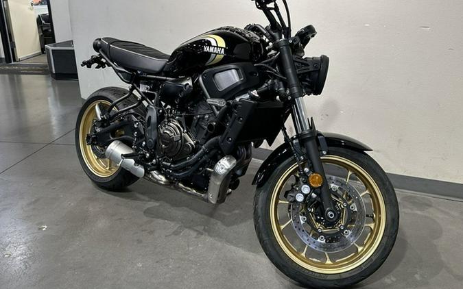 2026 Yamaha XSR700