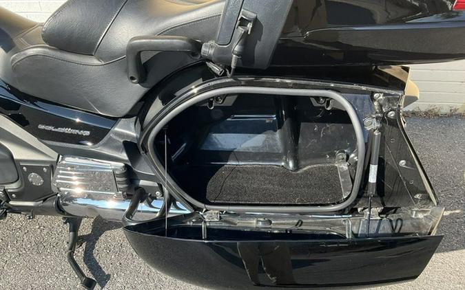 2014 Honda Gold Wing Audio / Comfort / Navi / XM