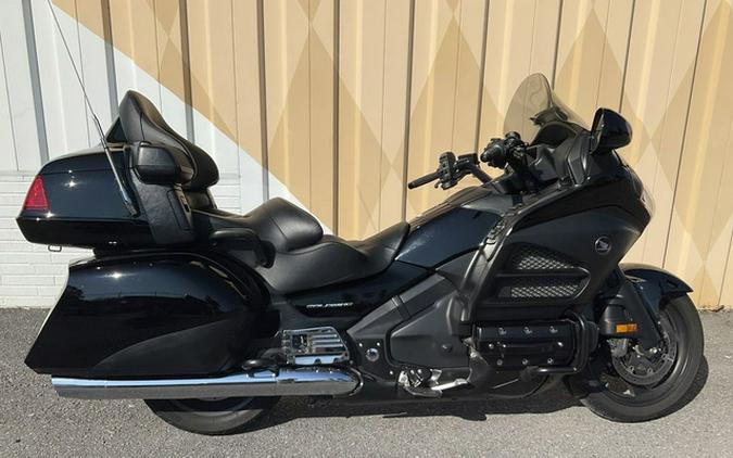 2014 Honda Gold Wing Audio / Comfort / Navi / XM