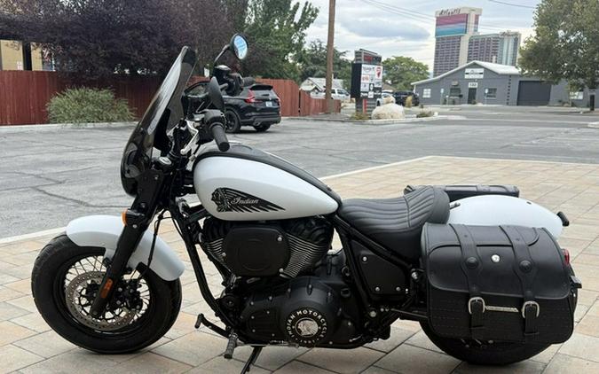2024 Indian Chief Bobber Ghost White Metallic Smoke