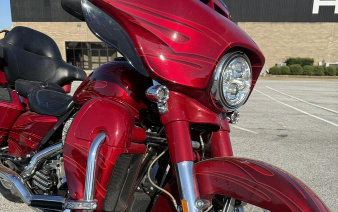 FLHXSE 2016 CVO Street Glide