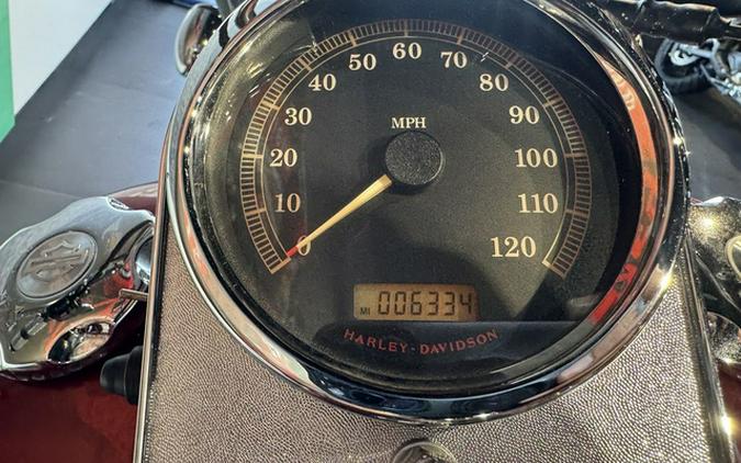 2007 Harley-Davidson Softail FXST - Standard