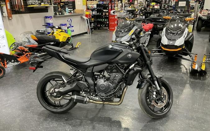 2025 Yamaha MT 07