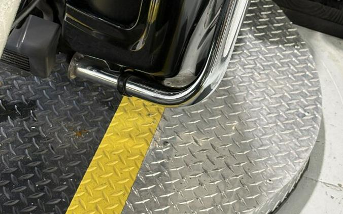 2013 Harley-Davidson® Tri Glide™ Ultra Classic® Vivid Black