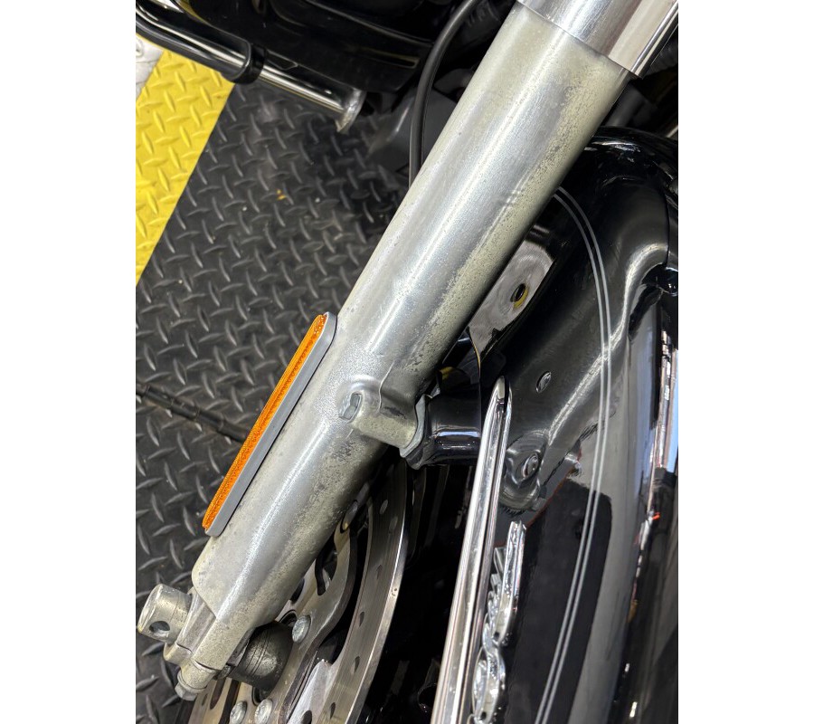 2013 Harley-Davidson® Tri Glide™ Ultra Classic® Vivid Black