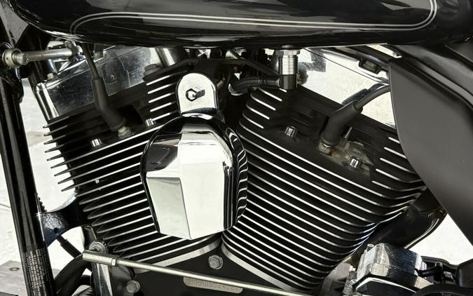 2013 Harley-Davidson® Tri Glide™ Ultra Classic® Vivid Black