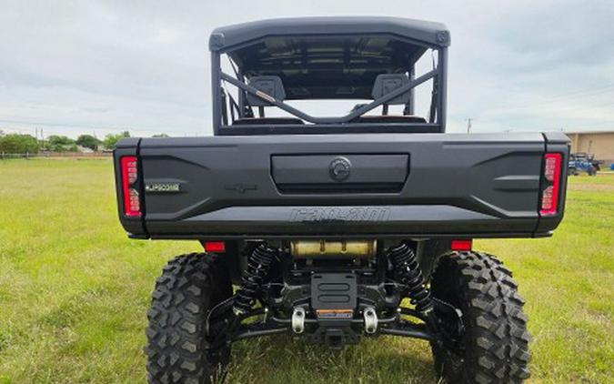 2026 Can-Am Defender MAX Lone Star HD11