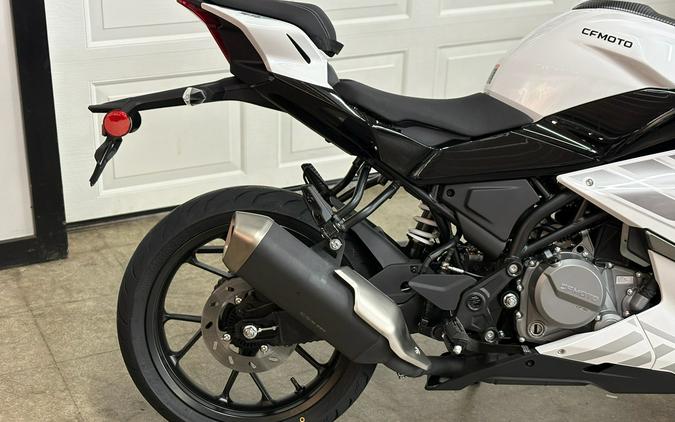 2026 CFMOTO 300SS
