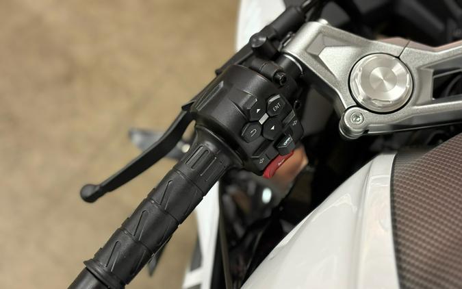 2026 CFMOTO 300SS